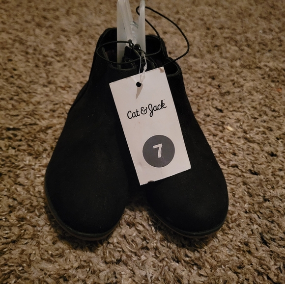 Cat & Jack toddler girl boot - Picture 3 of 3